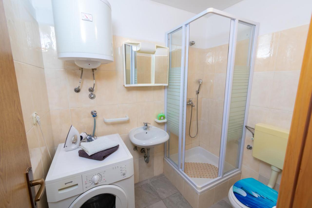 Apartmani Ajp Поседар'є Екстер'єр фото
